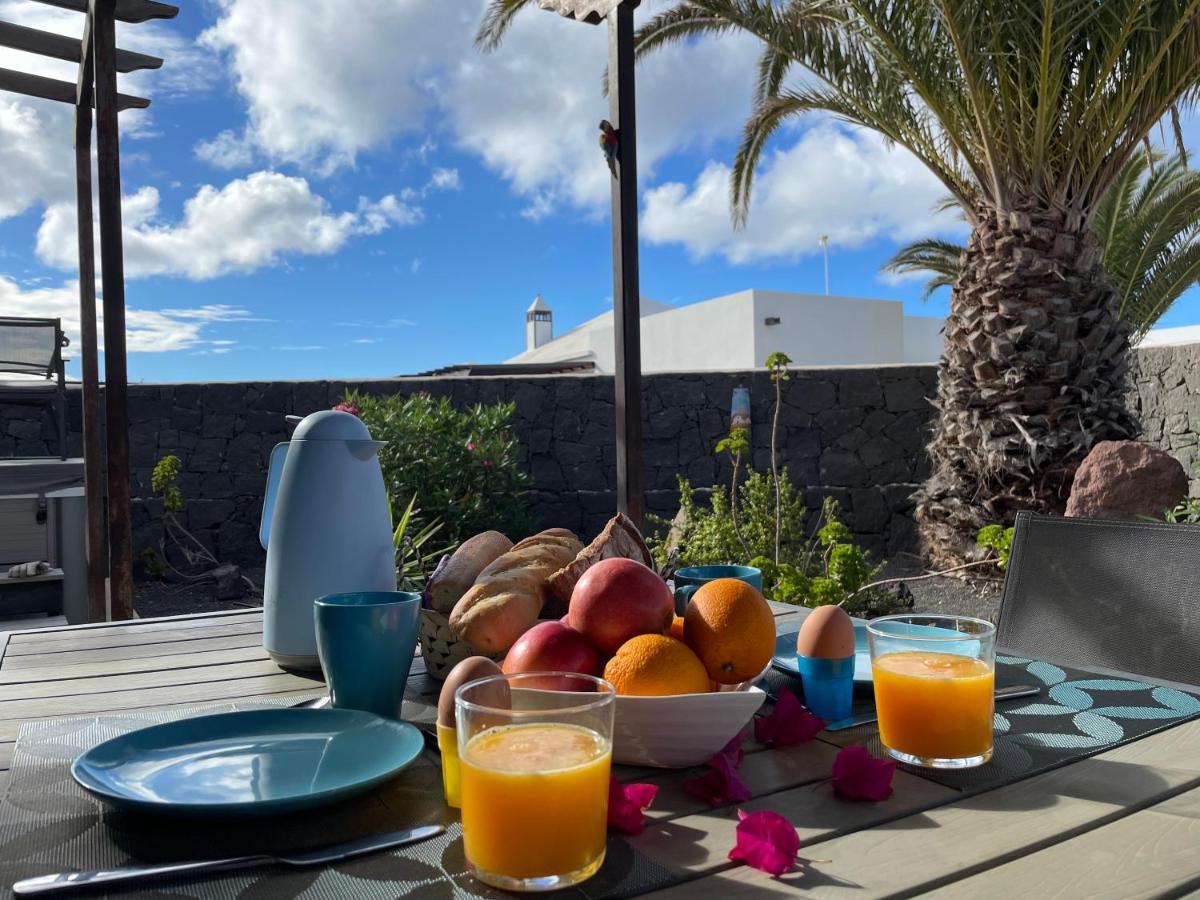 Villa Tropicana Playa Blanca (Lanzarote) Exterior foto